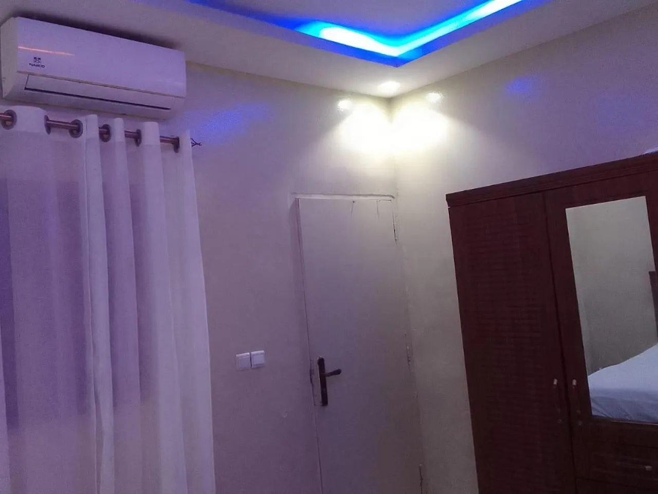 2 Chambre Salon Liberte 6 Dakar 0*,  Senegal